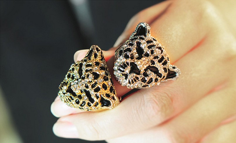 Animal face clearance rings